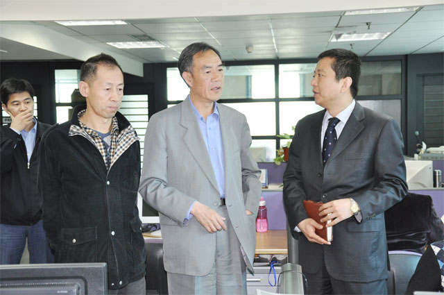 貨運(yùn)代理協(xié)會(huì)副會(huì)長(zhǎng)兼秘書長(zhǎng)來訪錦程集團(tuán)