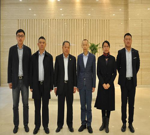 長城資產(chǎn)大連市分公司領(lǐng)導到訪錦聯(lián)集團
